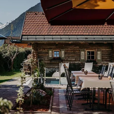 Apartamento Apartment In Flachau With A Terrace *