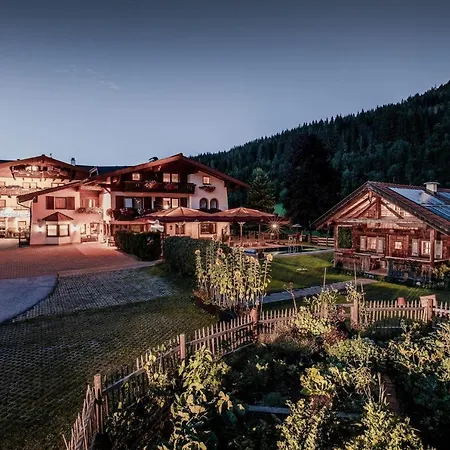 Apartamento Apartment In Flachau With A Terrace *